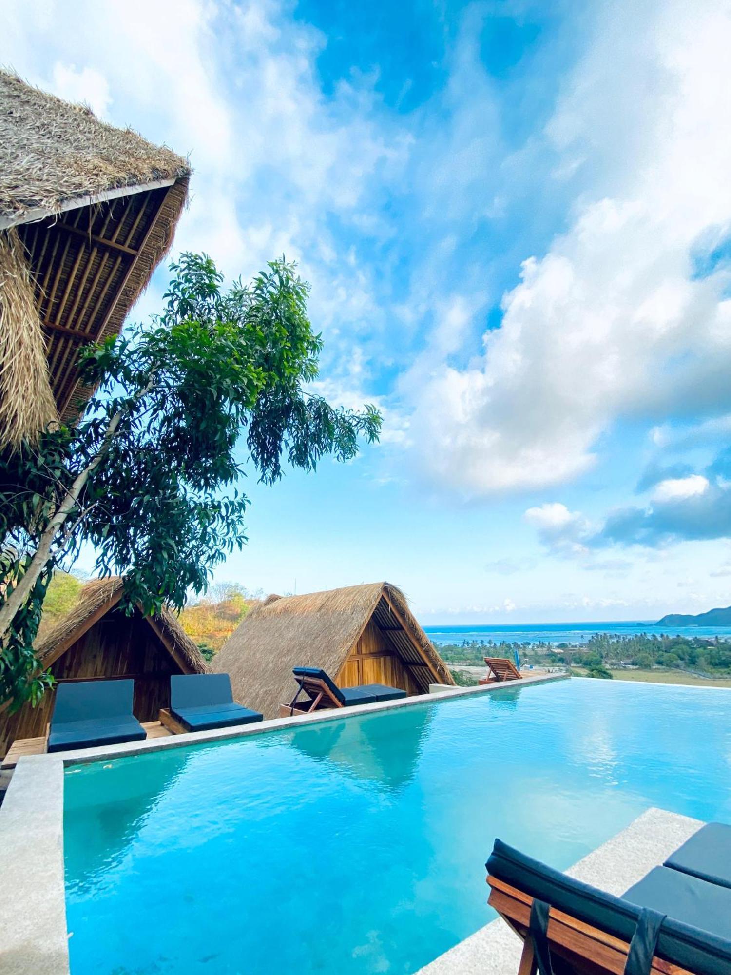 Sky Mountain Views 호텔 Kuta  외부 사진