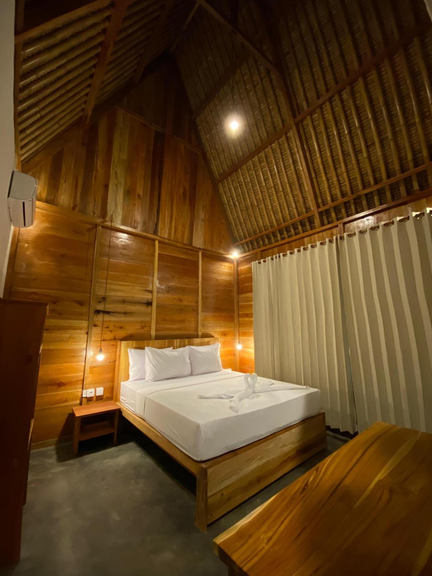 Sky Mountain Views 호텔 Kuta  외부 사진