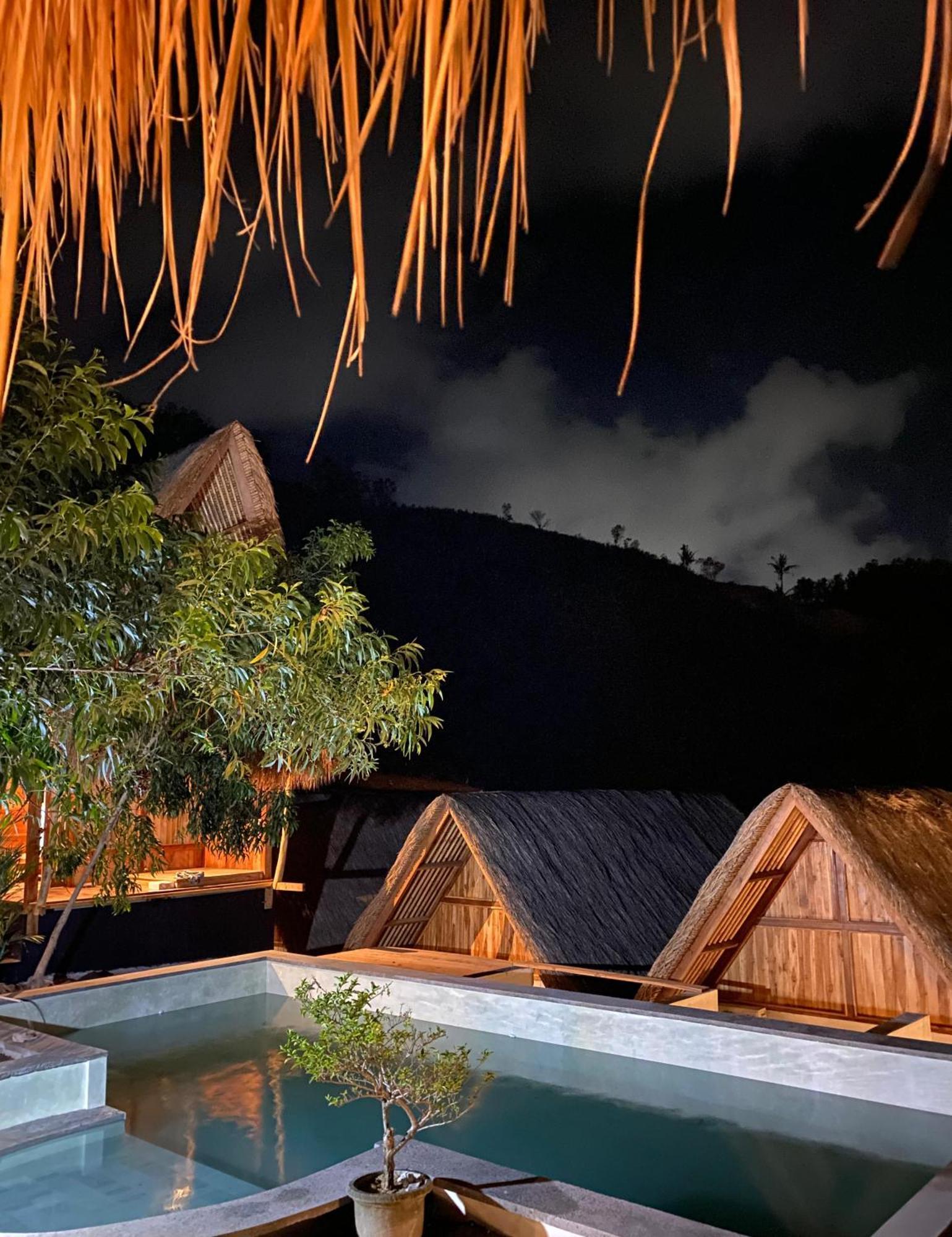 Sky Mountain Views 호텔 Kuta  외부 사진